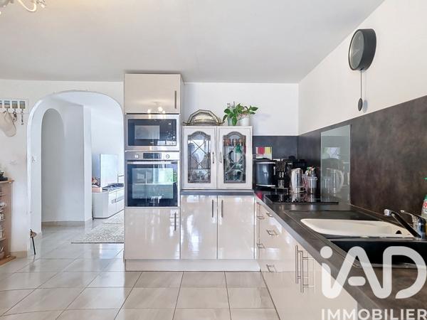 Maison à vendre 5 pièces 208 m² Quissac