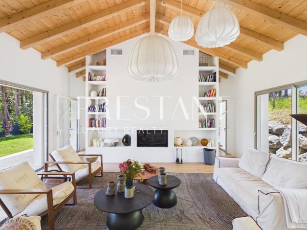Maison contemporaine de 380 m², piscine et quiétude., BASSUSSARRY