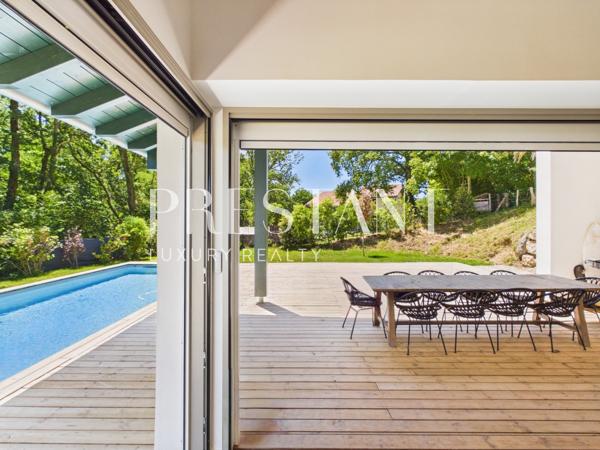 Maison contemporaine de 380 m², piscine et quiétude., BASSUSSARRY