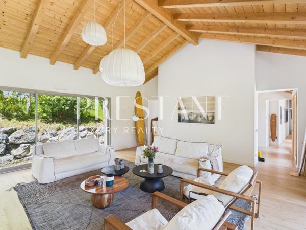 Maison contemporaine de 380 m², piscine et quiétude., BASSUSSARRY