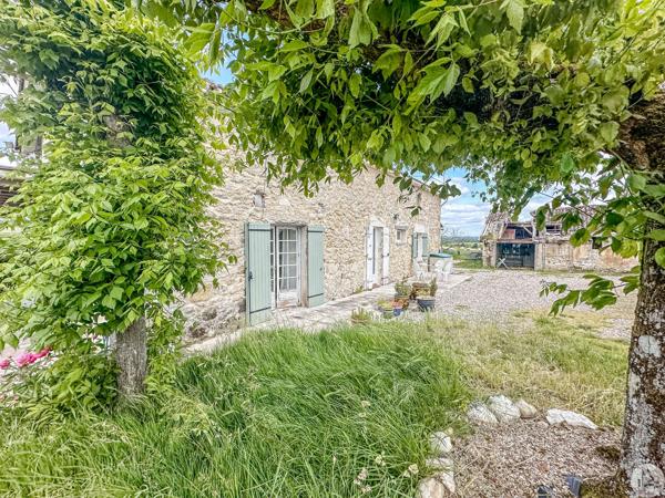 Maison au calme en pierre