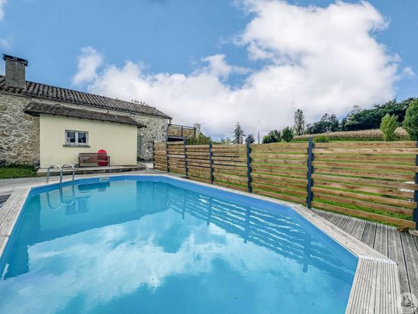 Maison au calme en pierre