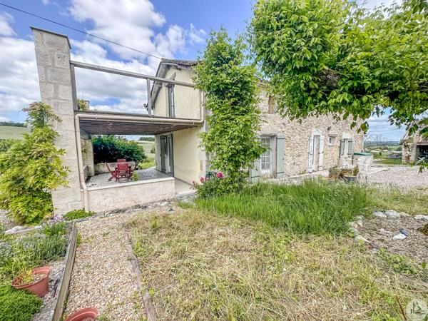 Maison au calme en pierre