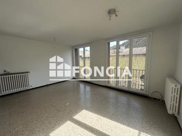 Location Appartement 3 pièces 67.53 m² - 21 BOULEVARD GASSENDI Digne-les-bains 04000