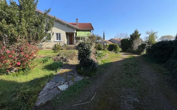 Maison à vendre    4 pièces • 96,40 m2 Romans-sur-Isère