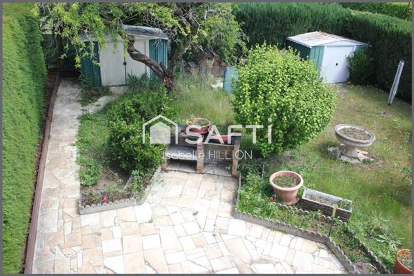 A PROXIMITE DE TOUS COMMERCES ET ECOLES