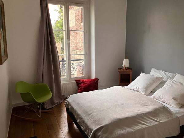 Très bel appartement meublé type F2 d'une superficie de 59,30m² idéalement situé dans le 17ème Arr.