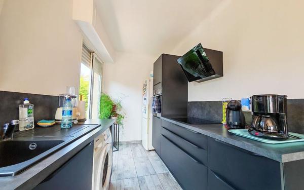 Appartement à vendre    2 pièces • 43 m2 Villeneuve-Loubet