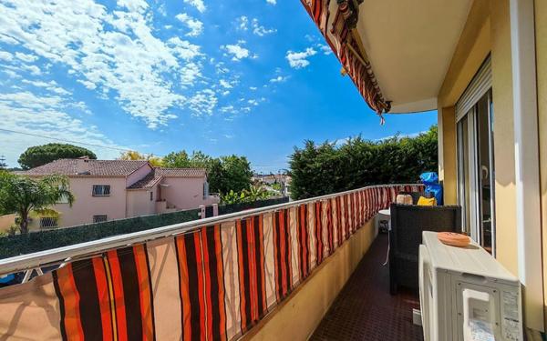 Appartement à vendre    2 pièces • 43 m2 Villeneuve-Loubet