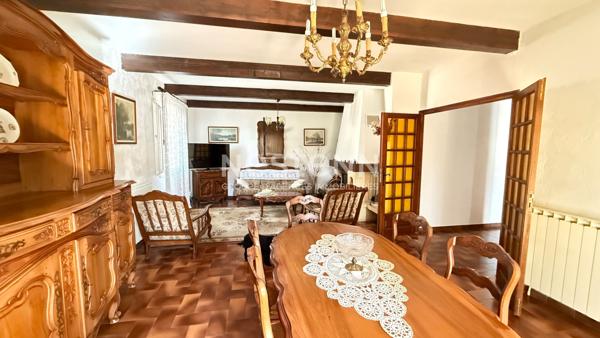 Maison T4 de 102 m² avec garage, jardin de 502 m² et vue dominante à Gardanne Biver