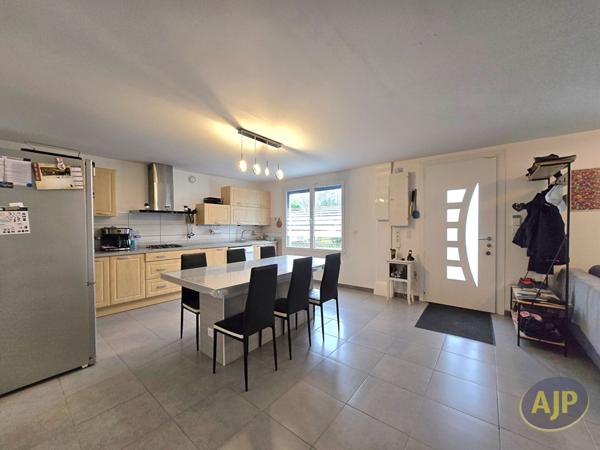 Vente maison Bignan : 191 880 € - AJP Immobilier Plumelec