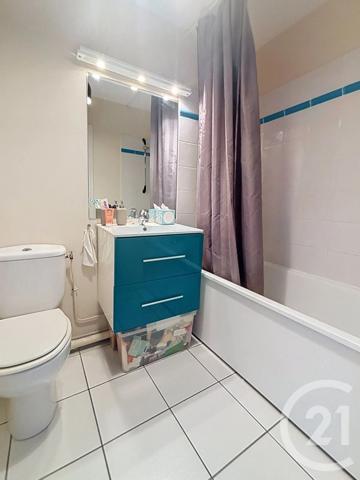 Appartement F2 à vendre  2 pièces - 38,56 m 2   STE GENEVIEVE DES BOIS  - 91