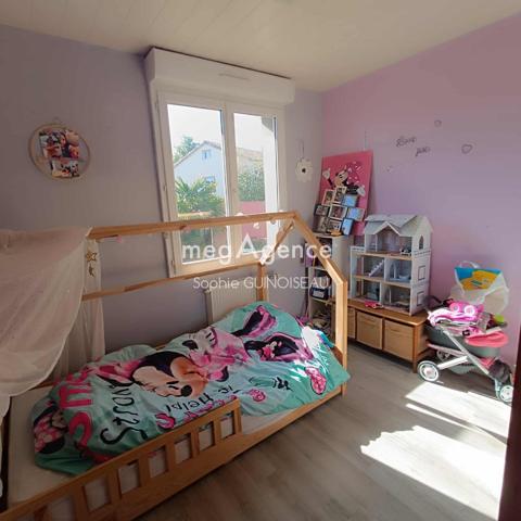 Maison à SAINT-LEGER-SOUS-CHOLET, 49280 - 6 pièces 120m²