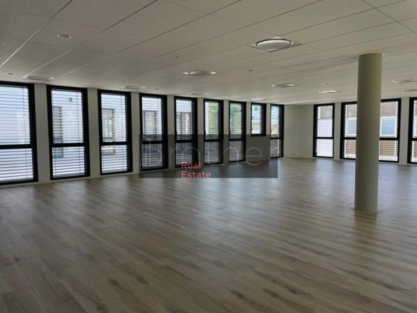 Bureau de 310 m² à louer à Bordeaux Ouest-Merignac