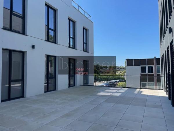Bureau de 310 m² à louer à Bordeaux Ouest-Merignac