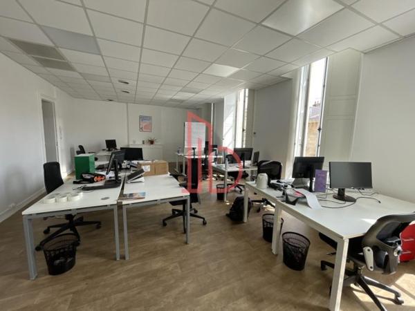 Bureau de 127 m² à louer à Bordeaux Triangle D'or