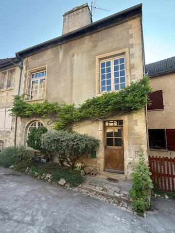 Citée médievale , Maison à vendre 4 pièces  (21)