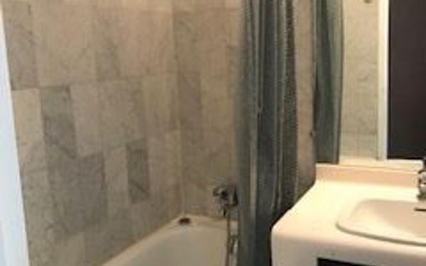 Appartement à louer    1 pièce •  La Rochelle
