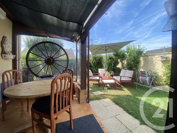 Maison à vendre  7 pièces - 101 m 2   ROISSY EN BRIE  - 77