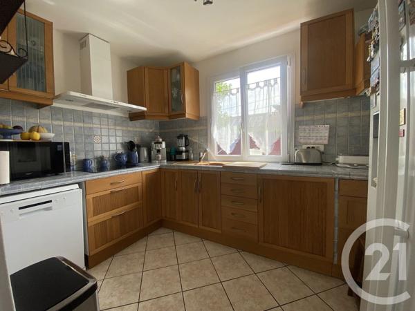 Maison à vendre  7 pièces - 101 m 2   ROISSY EN BRIE  - 77