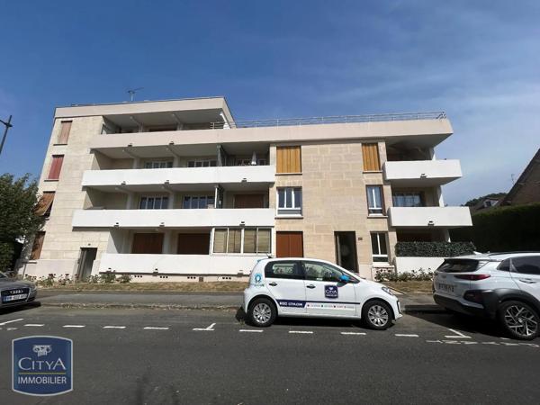 Appartement à louer 2 pièces 65.2m² Le Chesnay-Rocquencourt (78150)