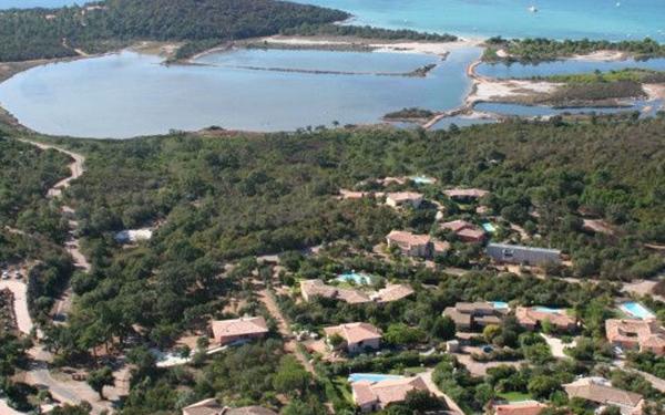 Maison à vendre    5 pièces •  Zonza