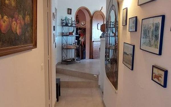 Maison à vendre    5 pièces •  Zonza