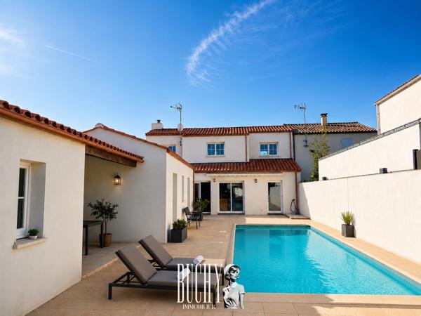 Maison 4 pièce(s) 3 chambre(s) 147 m²