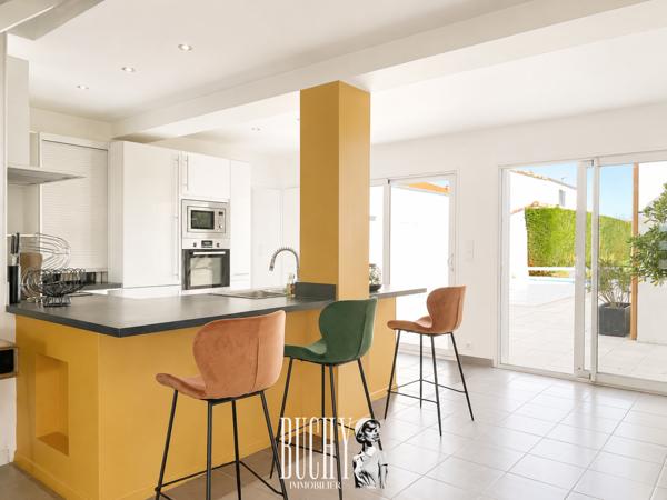 Maison 4 pièce(s) 3 chambre(s) 147 m²