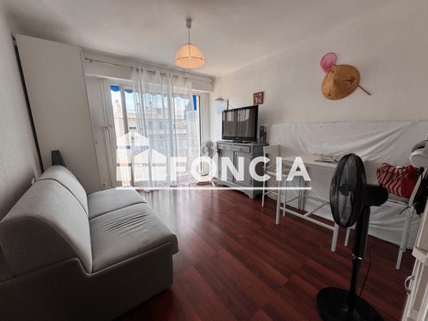 Location Studio meublé 23.81 m² - Hyères 83400