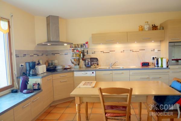 Maison atypique de 190m², 4 Chambres, Garage 55m², Jardin 684m² Saint-Léger-les-Vignes (44710)