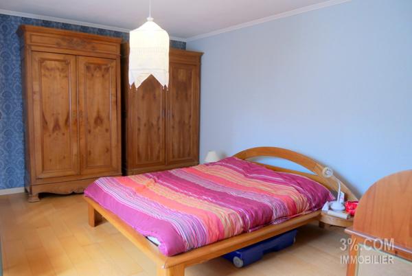 Maison atypique de 190m², 4 Chambres, Garage 55m², Jardin 684m² Saint-Léger-les-Vignes (44710)