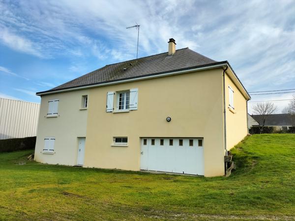 Maison
                                                                                                                                                                                                                                                                                                                        5 pièce(s)                                                                                                                                                                                                          3 chambre(s)                                                                                                                                                                                                          139  m²