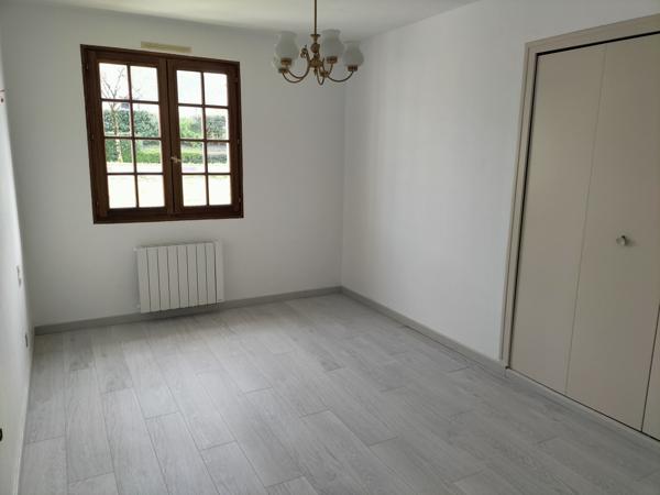 Maison
                                                                                                                                                                                                                                                                                                                        5 pièce(s)                                                                                                                                                                                                          3 chambre(s)                                                                                                                                                                                                          139  m²