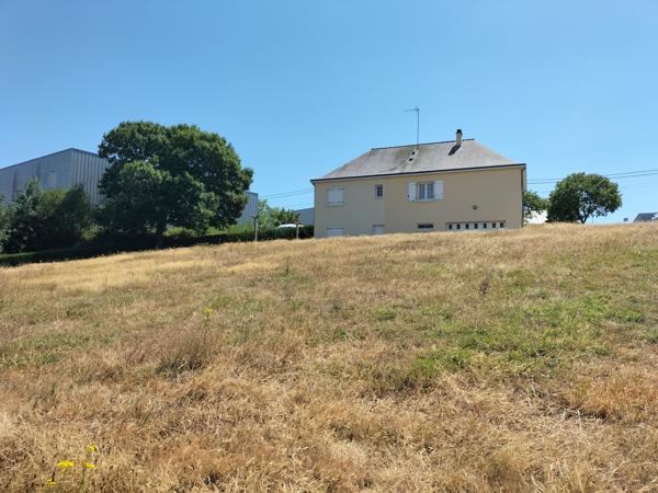Maison
                                                                                                                                                                                                                                                                                                                        5 pièce(s)                                                                                                                                                                                                          3 chambre(s)                                                                                                                                                                                                          139  m²
