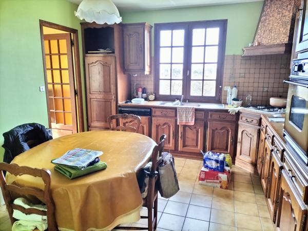 Maison
                                                                                                                                                                                                                                                                                                                        5 pièce(s)                                                                                                                                                                                                          3 chambre(s)                                                                                                                                                                                                          139  m²