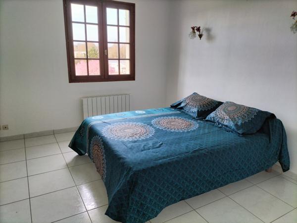 Maison
                                                                                                                                                                                                                                                                                                                        5 pièce(s)                                                                                                                                                                                                          3 chambre(s)                                                                                                                                                                                                          139  m²