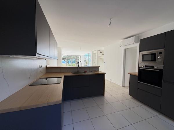 Ville-di-Pietrabugno (20200) DUPLEX VILLE DI PITRABUGNO