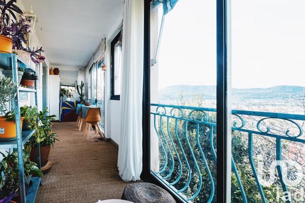 Appartement à vendre 3 pièces 54 m² Hyères