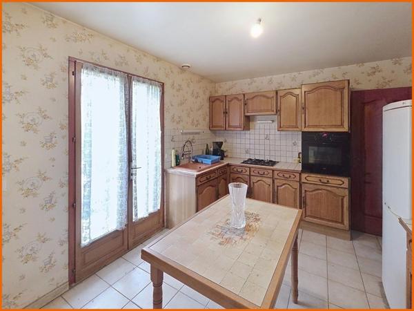 Emplacement idéal, double habitation, fort potentiel ! ?