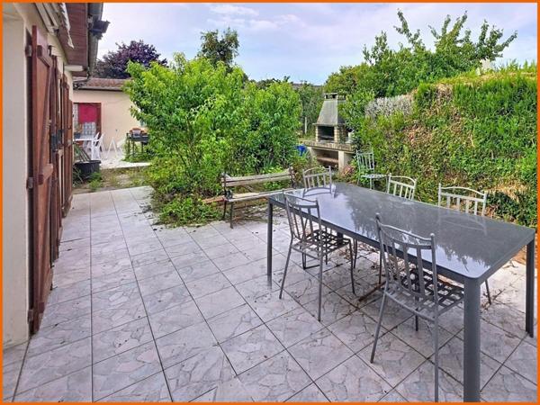 Emplacement idéal, double habitation, fort potentiel ! ?