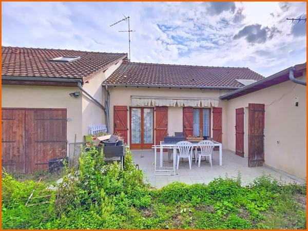 Emplacement idéal, double habitation, fort potentiel ! ?