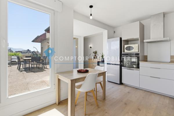 Duplex
                                                                                                                                                                                                                                                                                                                        4 pièce(s)                                                                                                                                                                                                          2 chambre(s)                                                                                                                                                                                                          110  m²
