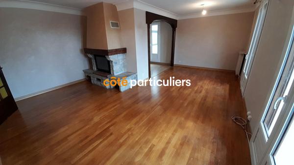 Location Appartement94,46 m² - 4 Pièces - SEBAZAC CONCOURES (12740)