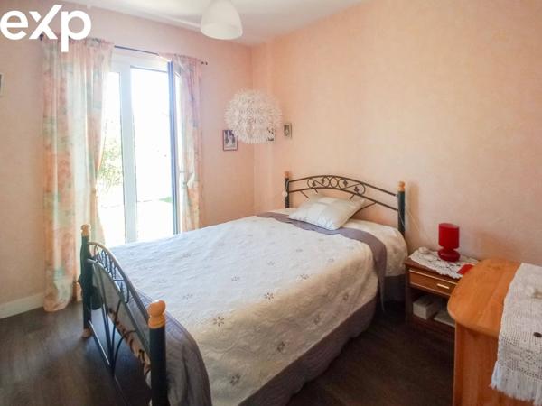 33560-PLAIN-PIED 5 PIECES RÉNOVÉ - VASTE POTENTIEL D'EXTENSION