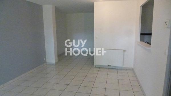 APPARTEMENT À LOUER DE 2 PIÈCES DE 47,00 M²