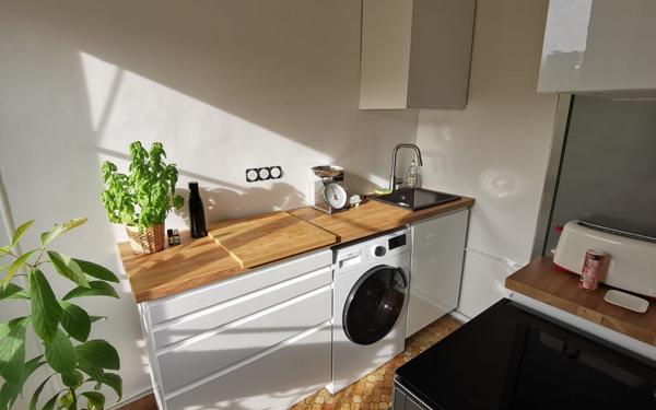 Appartement à vendre    2 pièces • 30 m2 Paris 11