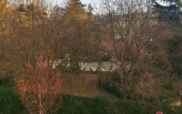 Appartement à vendre    2 pièces • 30 m2 Paris 11