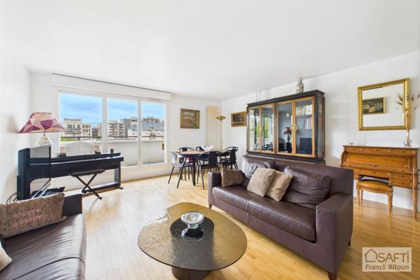 Centre-ville. Beau 4 pièces moderne avec terrasse, cave et parking.