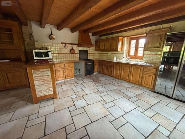 Maison à vendre à Lacapelle-Marival dans le Lot (46120), ref : 46030/MAIS/534